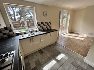 Photo 7- click for photo gallery